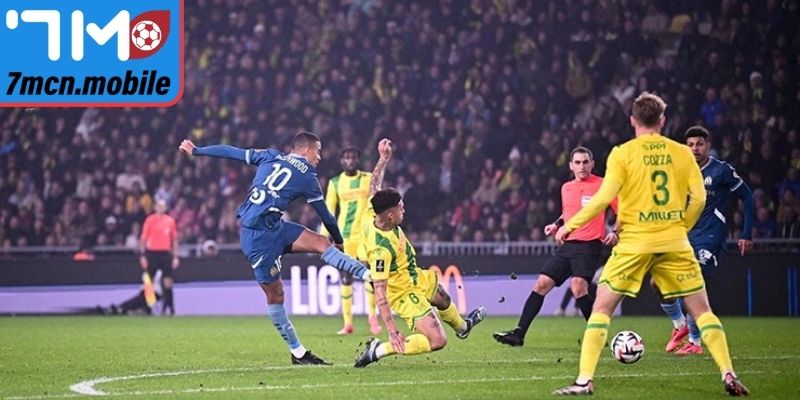 Phong độ bùng nổ của Greenwood tại Marseille