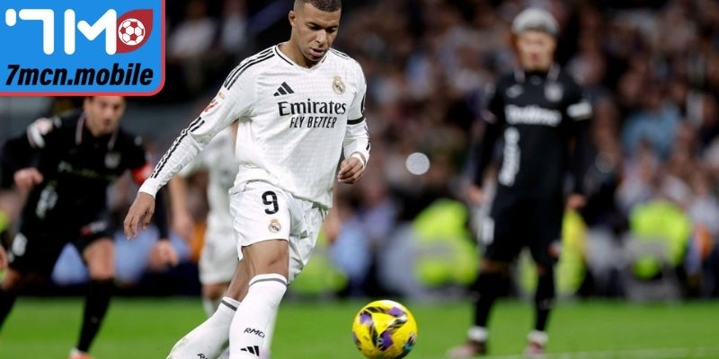 Hàng công Real Madrid đối diện bài toán khó
