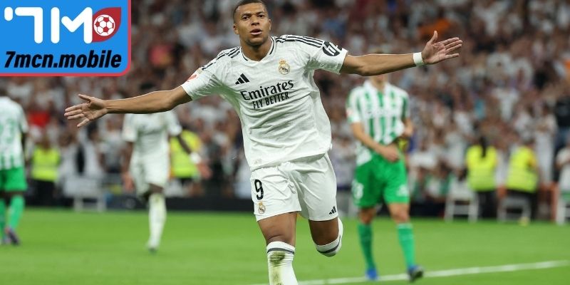 Real Madrid thấp thỏm chờ Mbappe trước trận đại chiến