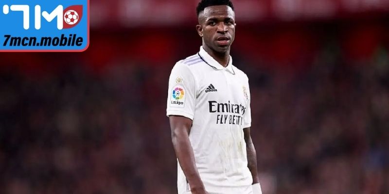 Vinicius và các vệ tinh phải tạo đột biến
